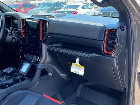 Used 2025 Ford Ranger Raptor AWD/4WD image 23