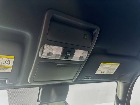 Used 2023 Nissan Frontier PRO-4X w/ Pro Convenience Package image 33