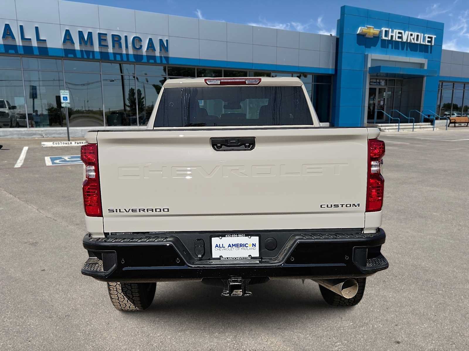 New 2026 Chevrolet Silverado 2500 Custom w/ Custom Value Package AWD/4WD image 7