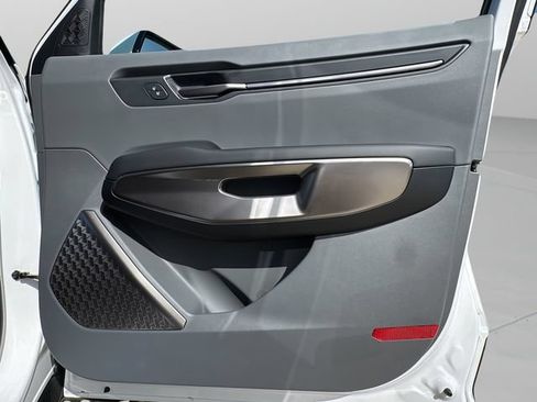 New 2026 Kia EV9 Wind AWD/4WD image 31