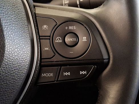 Used 2023 Toyota Corolla XLE image 22