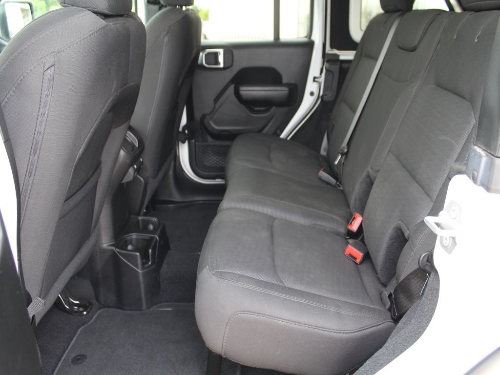 Used 2019 Jeep Wrangler Unlimited Sport AWD/4WD image 11