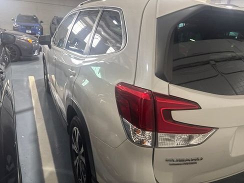 Used 2020 Subaru Forester Limited AWD/4WD image 7