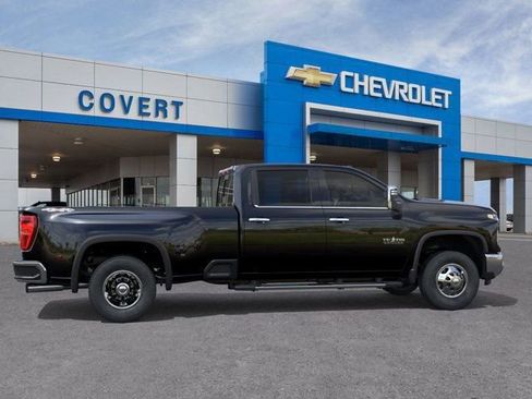 New 2026 Chevrolet Silverado 3500 LTZ w/ LTZ Texas Edition AWD/4WD image 5