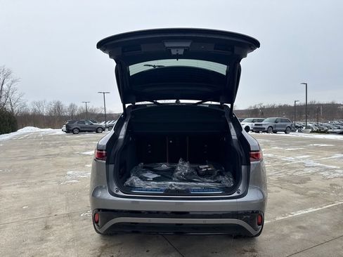 New 2026 Jaguar F-PACE R-Dynamic S AWD/4WD image 9