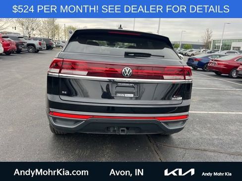 Used 2024 Volkswagen Atlas Cross Sport SE AWD/4WD image 6