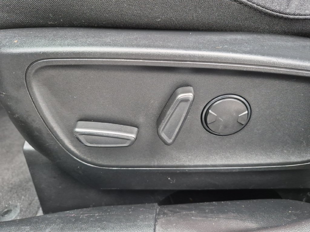 Certified 2023 Ford Escape Active AWD/4WD image 20