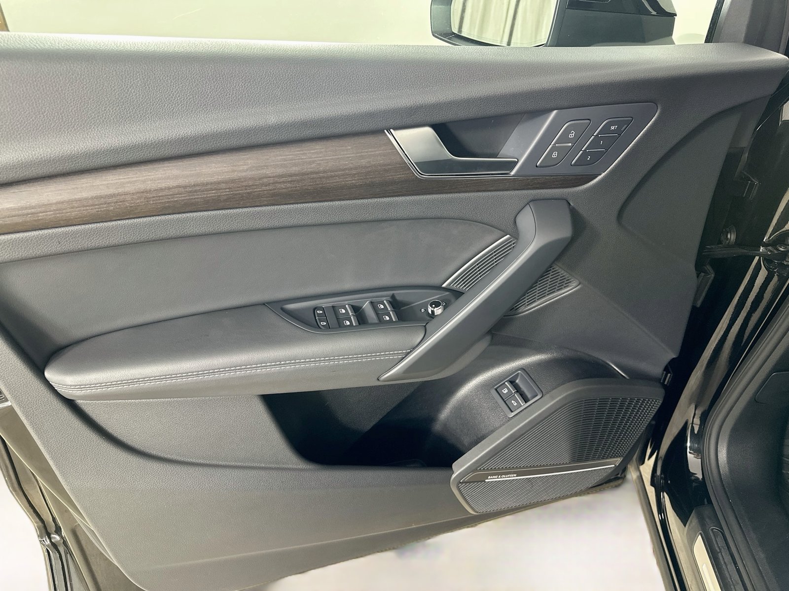 Certified 2024 Audi Q5 e Premium Plus AWD/4WD image 16