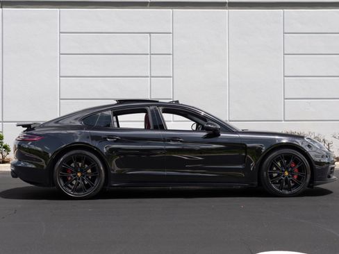 Used 2018 Porsche Panamera 4S AWD/4WD image 12