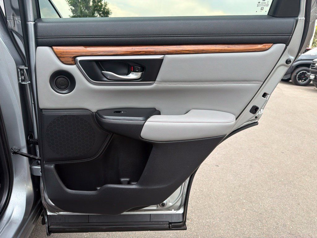 Used 2018 Honda CR-V EX-L image 12