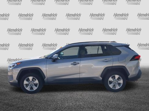 Used 2021 Toyota RAV4 XLE w/ Convenience Package AWD/4WD image 6
