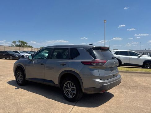 Certified 2025 Nissan Rogue S AWD/4WD image 15