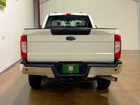 Used 2020 Ford F250 XL w/ Power Equipment Group image 7