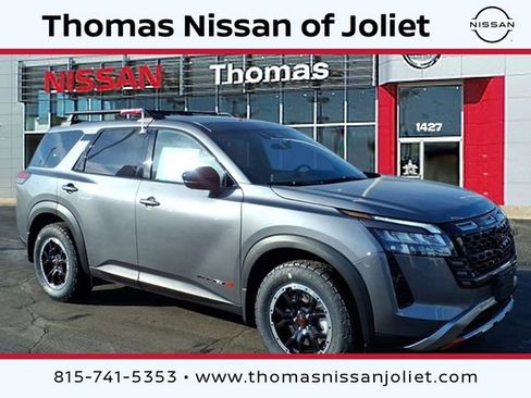 New 2026 Nissan Pathfinder SV image 1