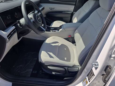 New 2026 Hyundai Tucson SE FWD image 16