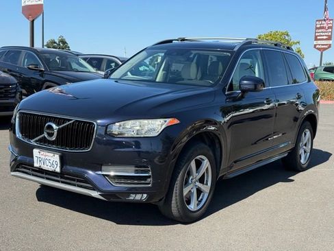 Used 2016 Volvo XC90 T5 Momentum FWD image 3