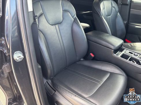 Used 2024 Kia Sorento S FWD image 52