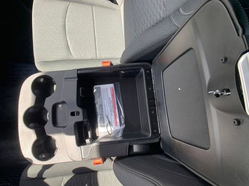 New 2026 RAM 5500 Tradesman w/ Chrome Appearance Group image 27