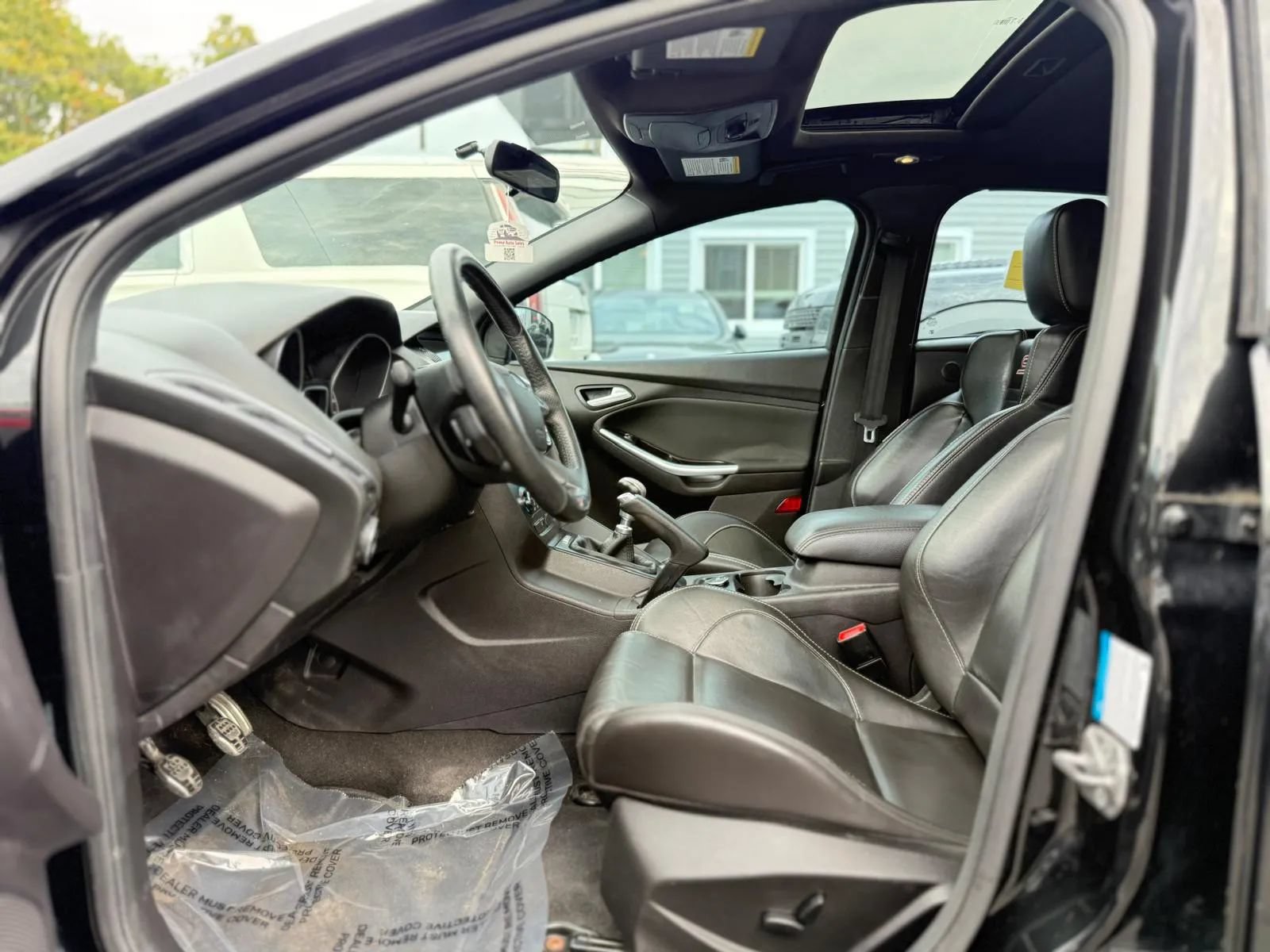 Used 2014 Ford Focus ST w/ Equipment Group 202A FWD image 12