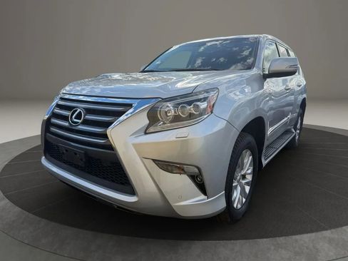 Used 2015 Lexus GX 460 image 1