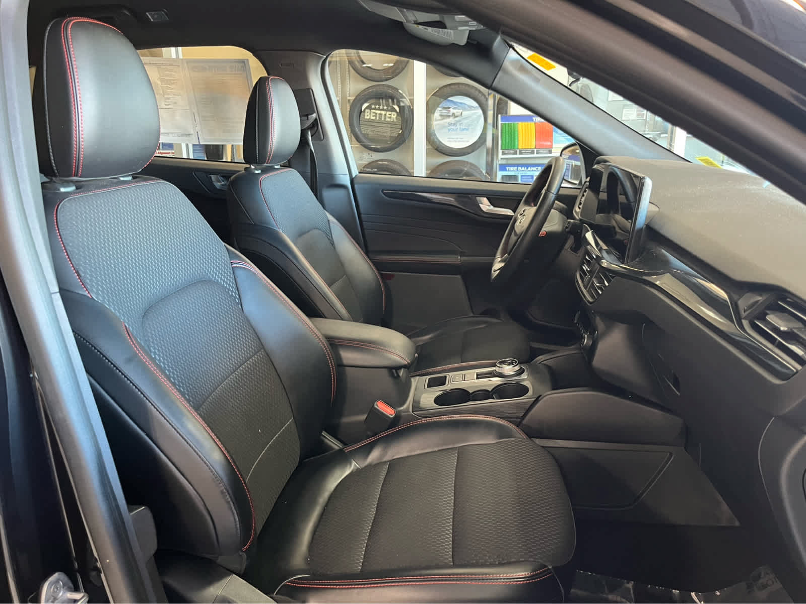 Used 2023 Ford Escape ST-Line w/ Tech Pack #1 FWD image 35