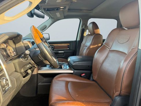 Used 2016 RAM 1500 Laramie Longhorn w/ Convenience Group image 9