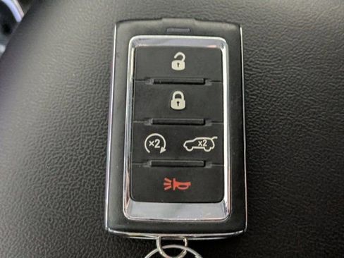 Used 2024 Jeep Grand Cherokee Limited 4xe image 27