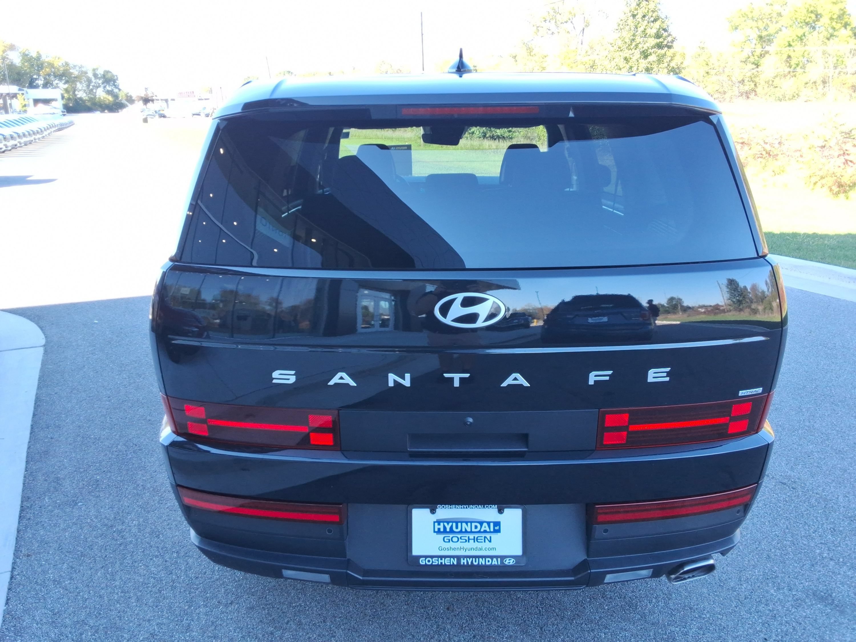 Used 2024 Hyundai Santa Fe SE AWD/4WD image 12