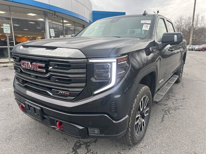 Used 2024 GMC Sierra 1500 AT4 w/ Technology Package