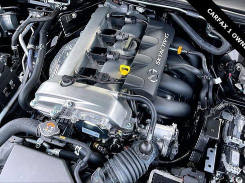 Used 2025 MAZDA MX-5 Miata RF Grand Touring RWD image 28