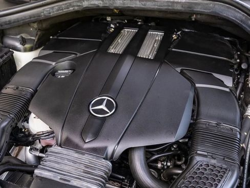 Used 2019 Mercedes-Benz GLS 450 4MATIC w/ Premium 1 Package image 38