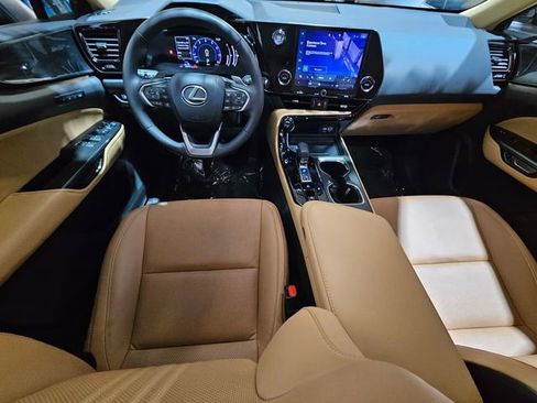 Used 2024 Lexus NX 250 FWD w/ Premium Package image 14