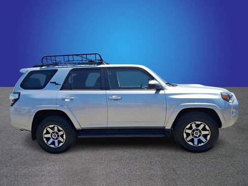 Used 2024 Toyota 4Runner TRD Off-Road AWD/4WD image 4