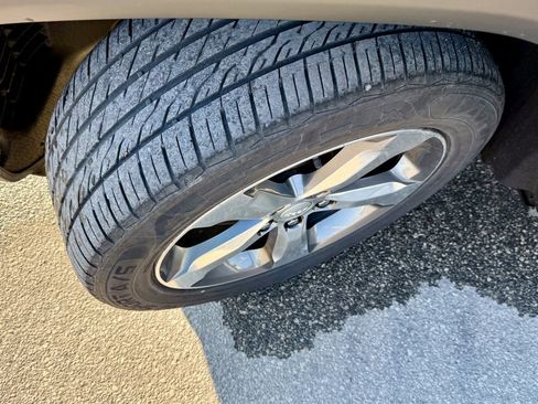 Used 2021 Jeep Grand Cherokee L Limited image 29