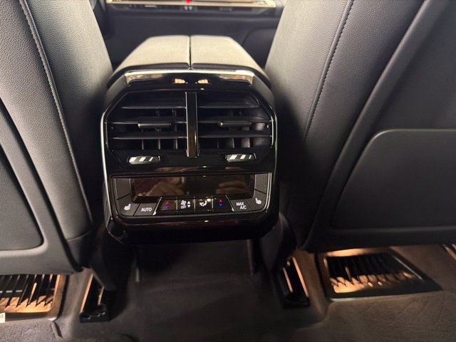 Certified 2024 BMW iX xDrive50 w/ Sport Package AWD/4WD image 24