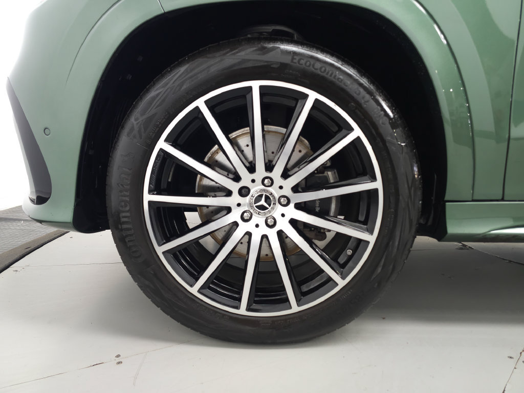 Certified 2026 Mercedes-Benz GLS 450 4MATIC w/ AMG Line Exterior image 37