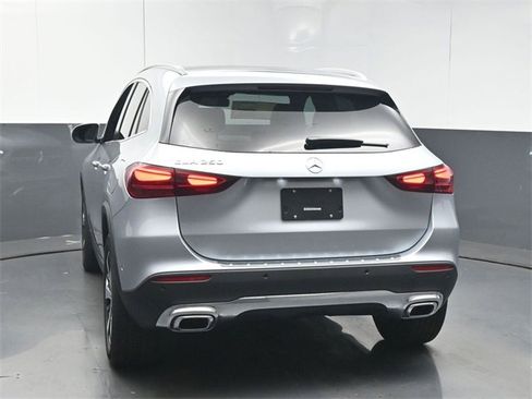 New 2026 Mercedes-Benz GLA 250 image 6