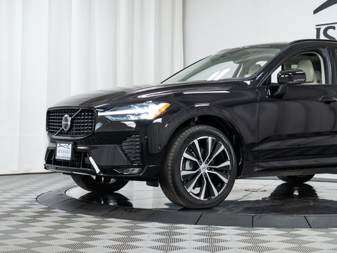 Certified 2025 Volvo XC60 B5 Plus w/ Protection Package Premier image 25