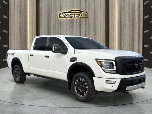 Used 2021 Nissan Titan PRO-4X w/ Pro-4x Convenience Package image 1