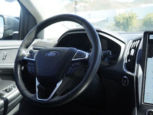 Used 2023 Ford Edge SEL w/ Convenience Package image 28