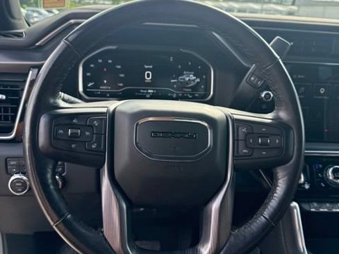 Used 2024 GMC Sierra 2500 Denali Ultimate AWD/4WD image 30