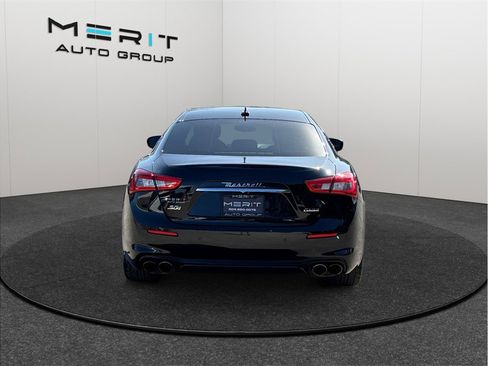 Used 2019 Maserati Ghibli S GranLusso image 8