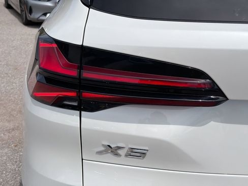 Used 2025 BMW X5 xDrive40i w/ Climate Comfort Package image 10