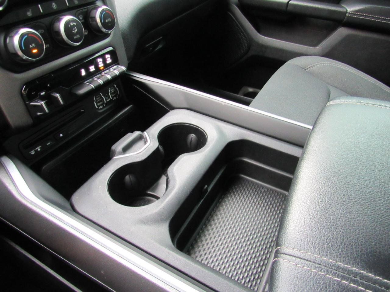 Used 2019 RAM 1500 Big Horn AWD/4WD image 7