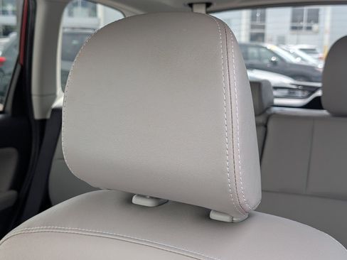 Used 2015 Subaru Forester 2.5i Touring w/ Eyesight & Navigation System AWD/4WD image 12