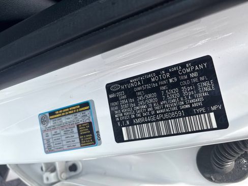 Used 2023 Hyundai Palisade SEL w/ Premium Package FWD image 27