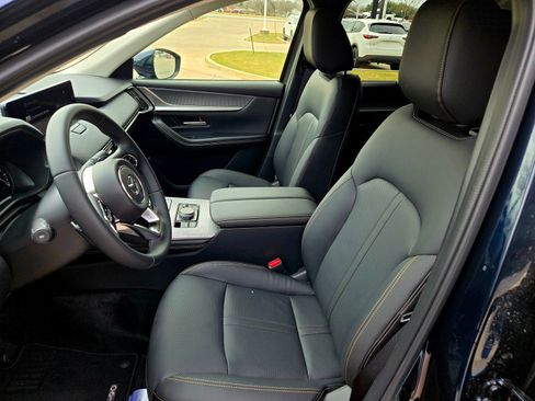 New 2026 MAZDA CX-90 3.3 Turbo w/ Preferred Package image 17