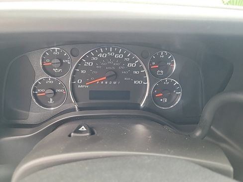 New 2025 GMC Savana 3500 w/ Power Convenience Package image 19