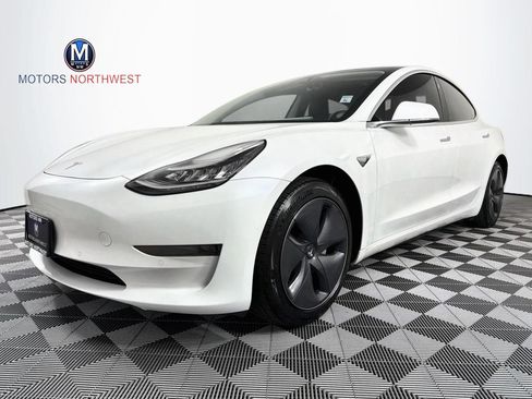 Used 2020 Tesla Model 3 Standard Range Plus RWD image 1