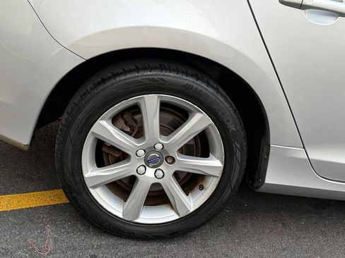 Used 2016 Volvo S60 T5 Premier w/ Climate Package image 14